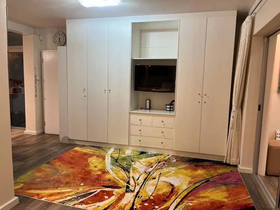 To Let 1 Bedroom Property for Rent in Gardens Western Cape